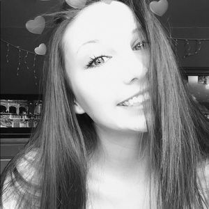 Meet your Posher, Tori